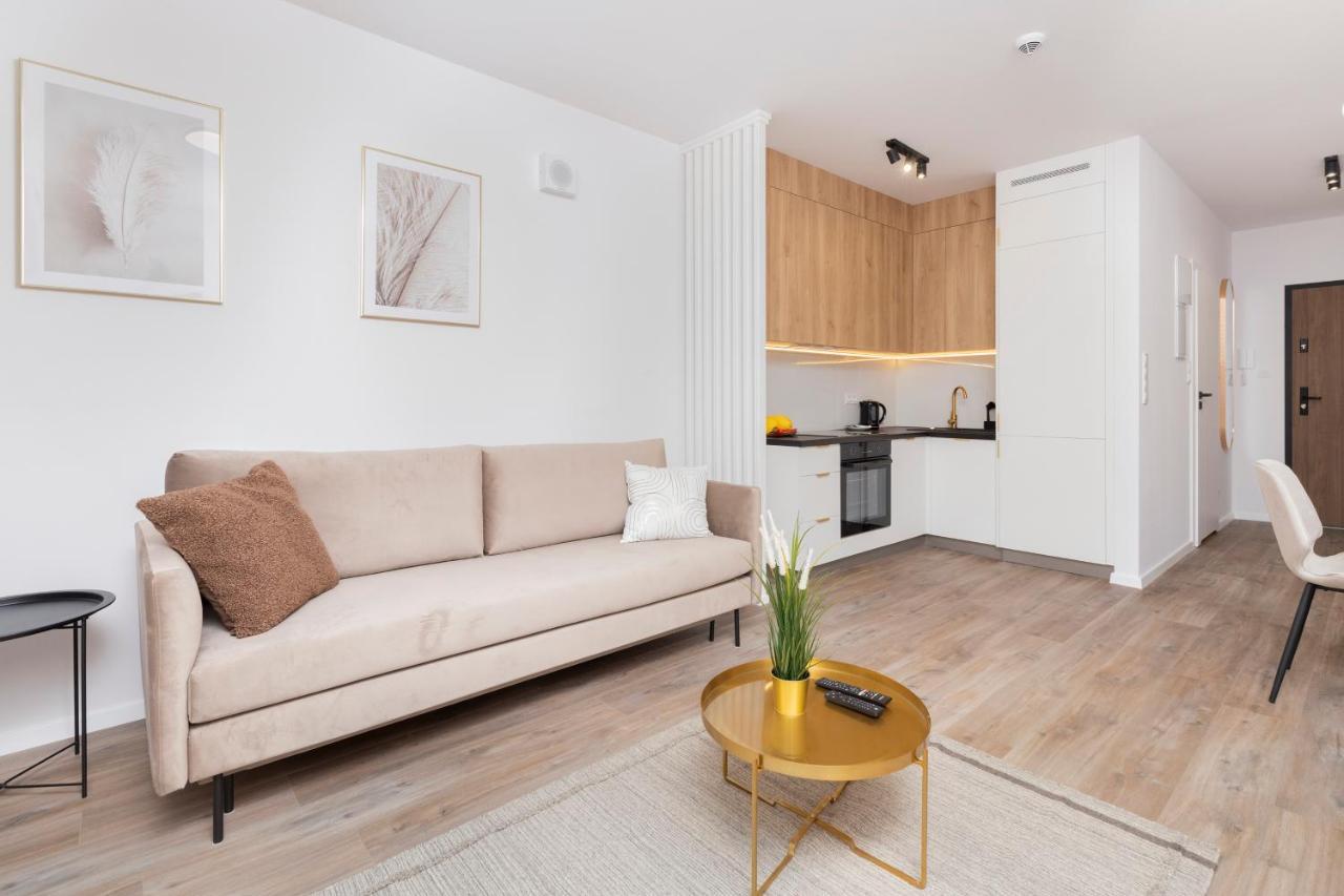 Apartment Business District Studio Slaska By Renters